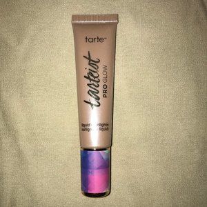 tarte PRO Glow Liquid Highlighter Stunner